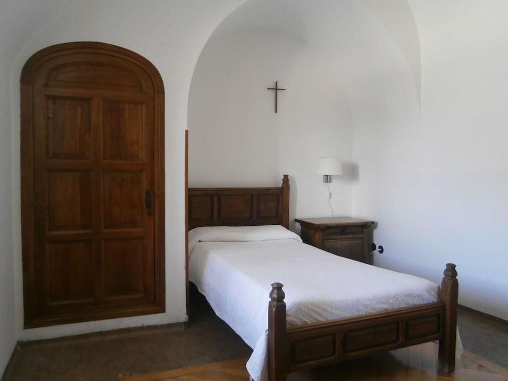 Hospedería Santa Cruz