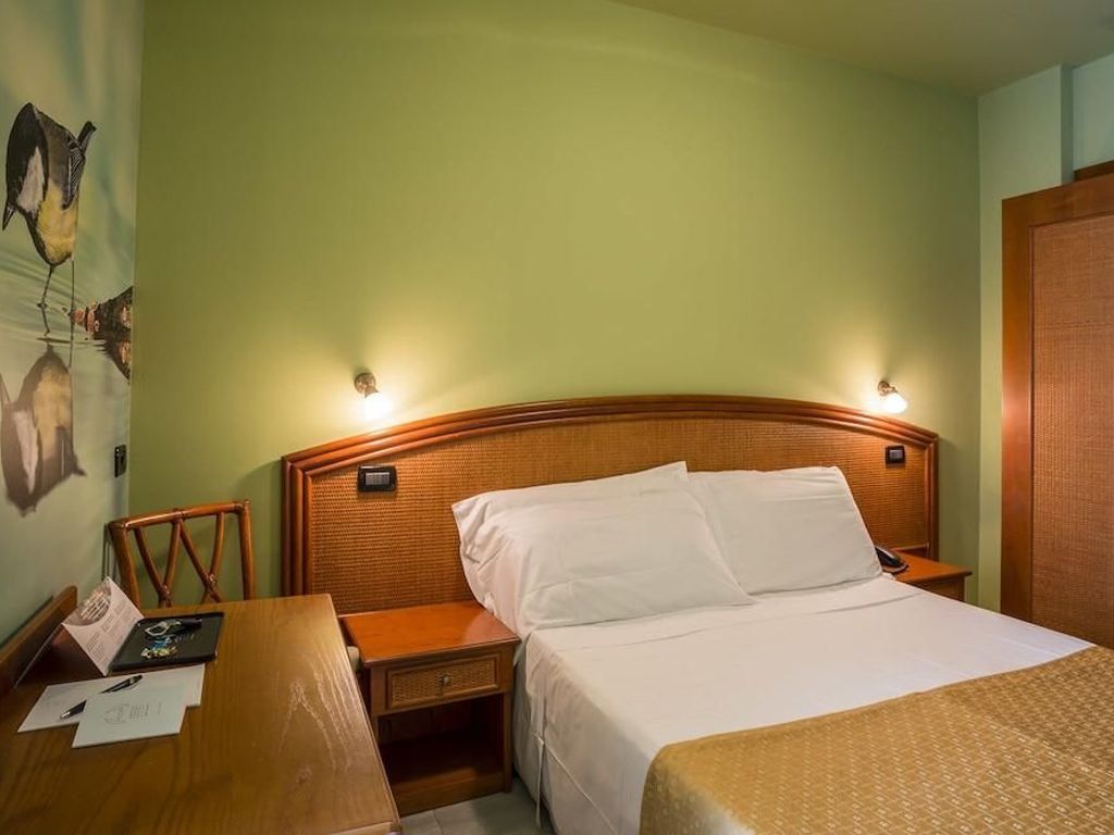 Hotel Ambassador