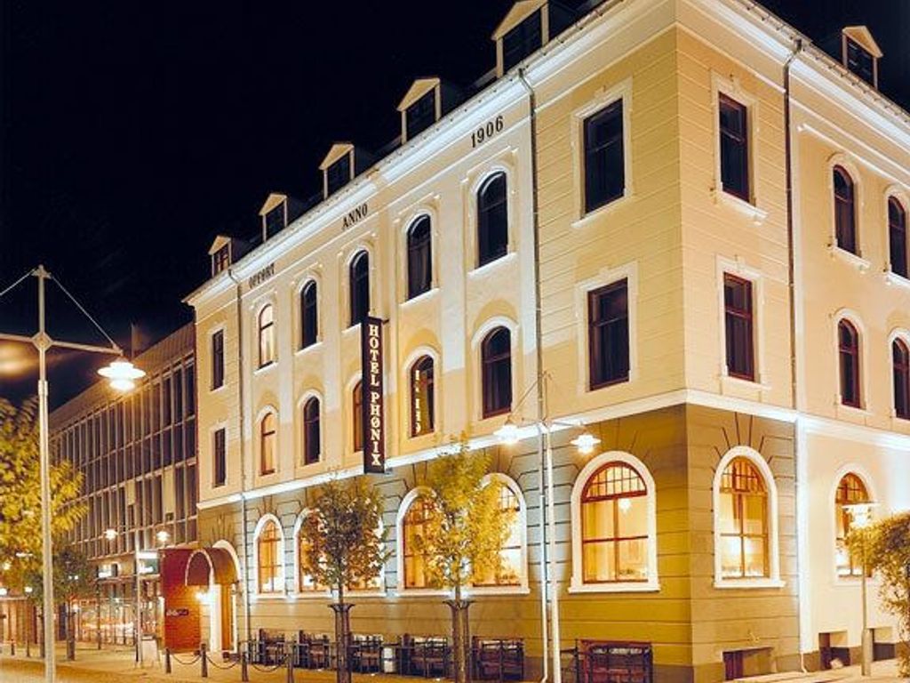 Hotel Phoenix
