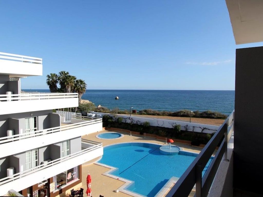 Hotel Luar