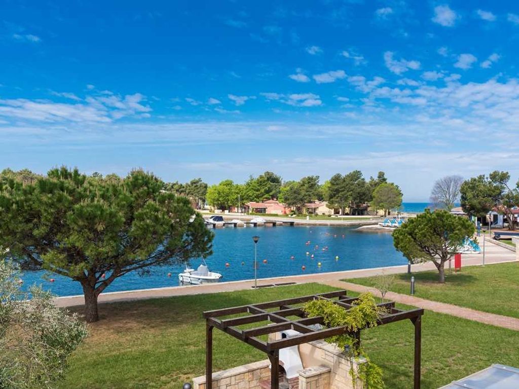 Apartments Sol Amfora for Plava Laguna