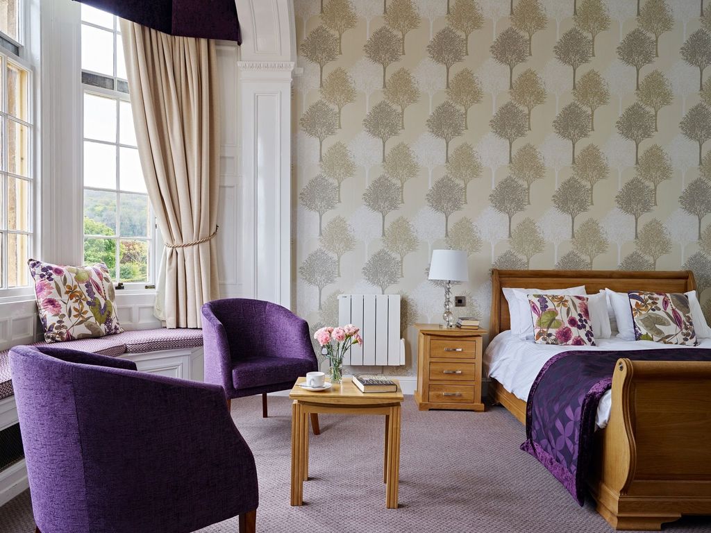 Dumbleton Hall