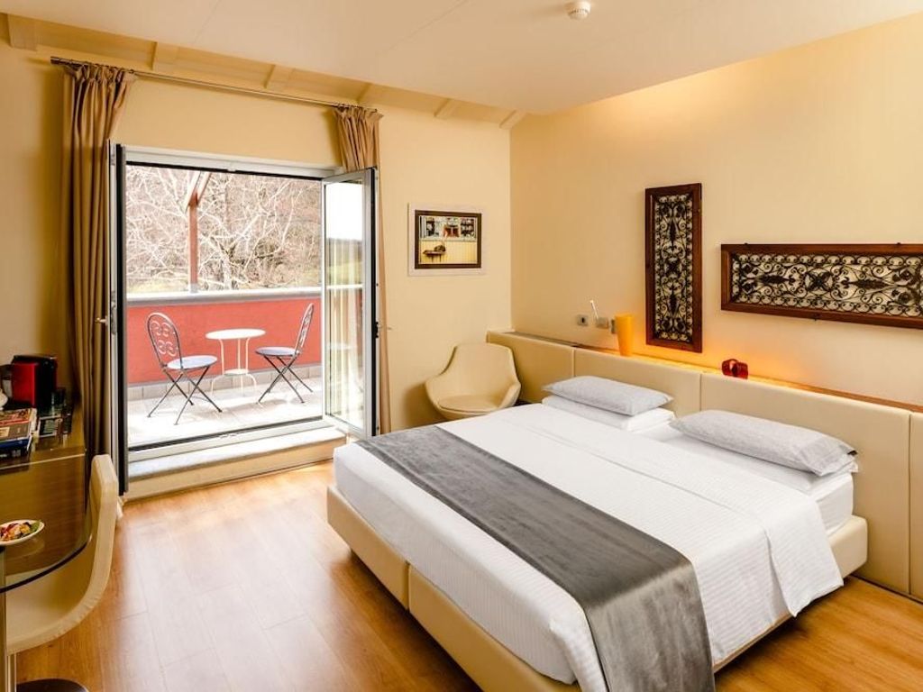 Le Pinete Design B&B