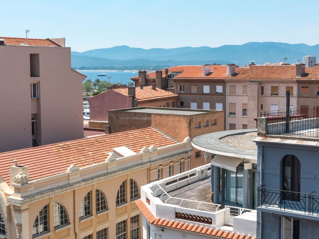 Le 21 Hotel de France