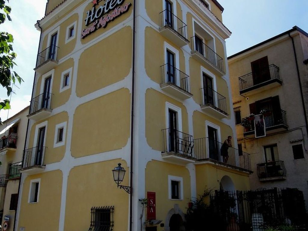 Sant'Agostino Guest Rooms