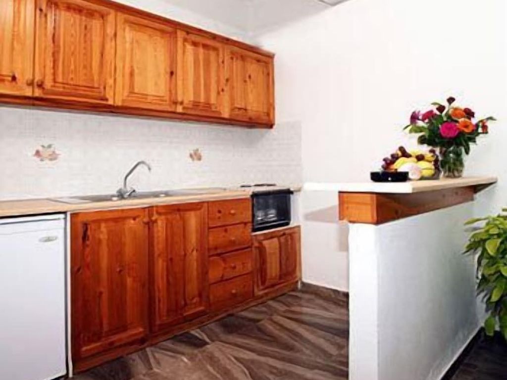 Nautilus Apartments