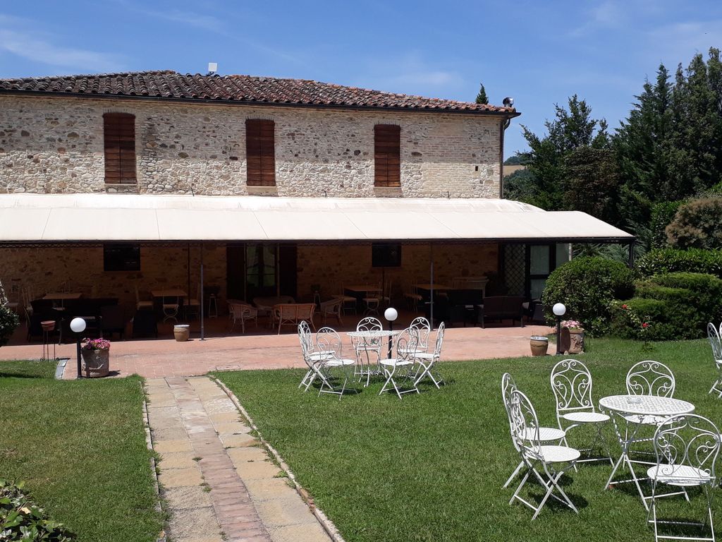 Poggiomanente Country Hotel