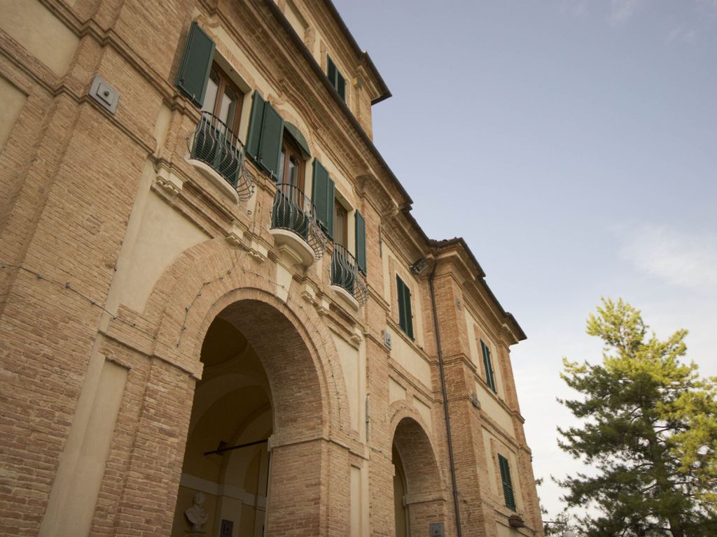 Marchese del Grillo Hotel & Restaurant