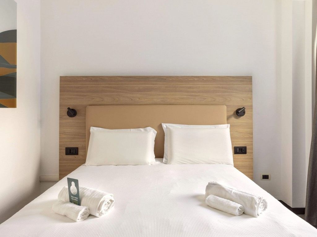 B&B HOTEL Latina