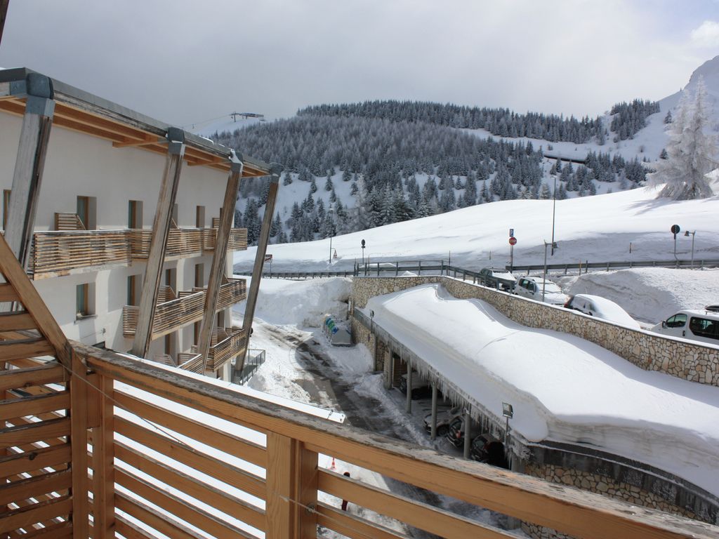 Le Blanc Hotel & Spa