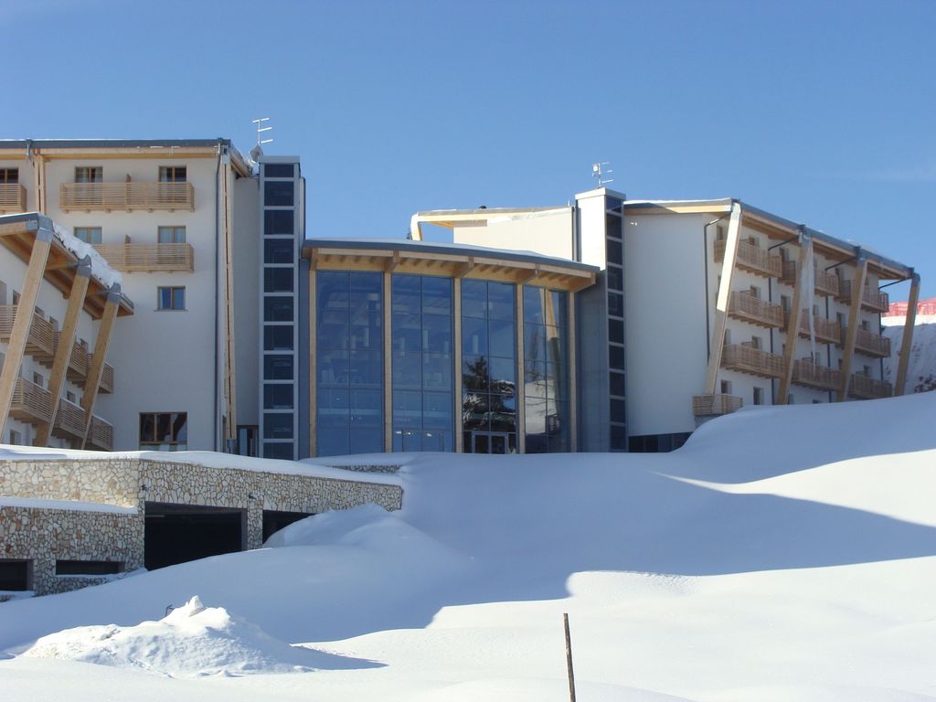 Le Blanc Hotel & Spa