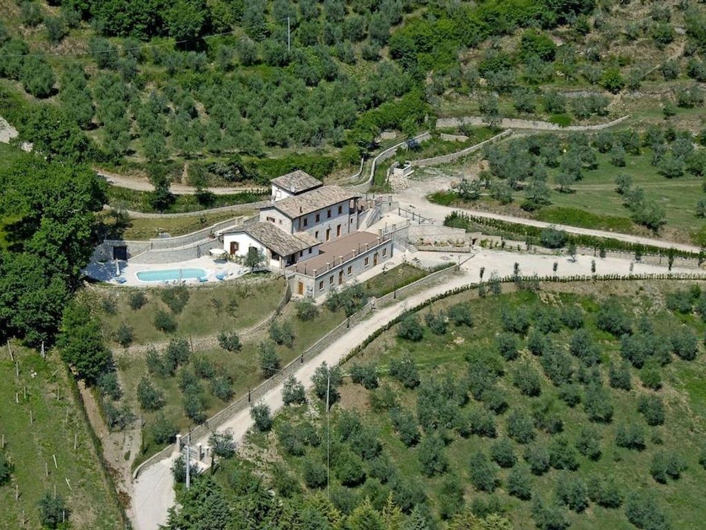 Pucci Country House