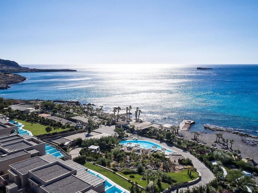 Aquagrand Artistic Luxury Beach Resort - Adults Only