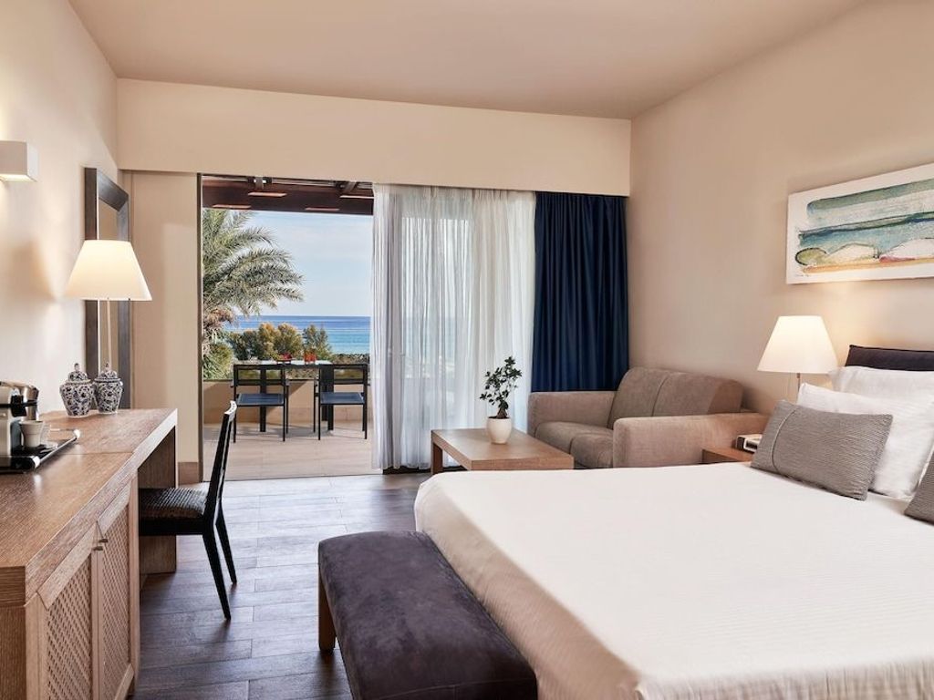 Aquagrand Artistic Luxury Beach Resort - Adults Only