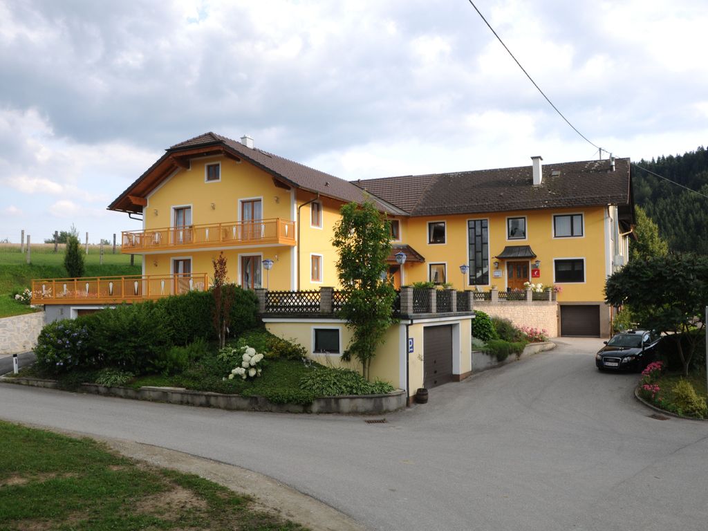 Pension-Gasthof Silvia