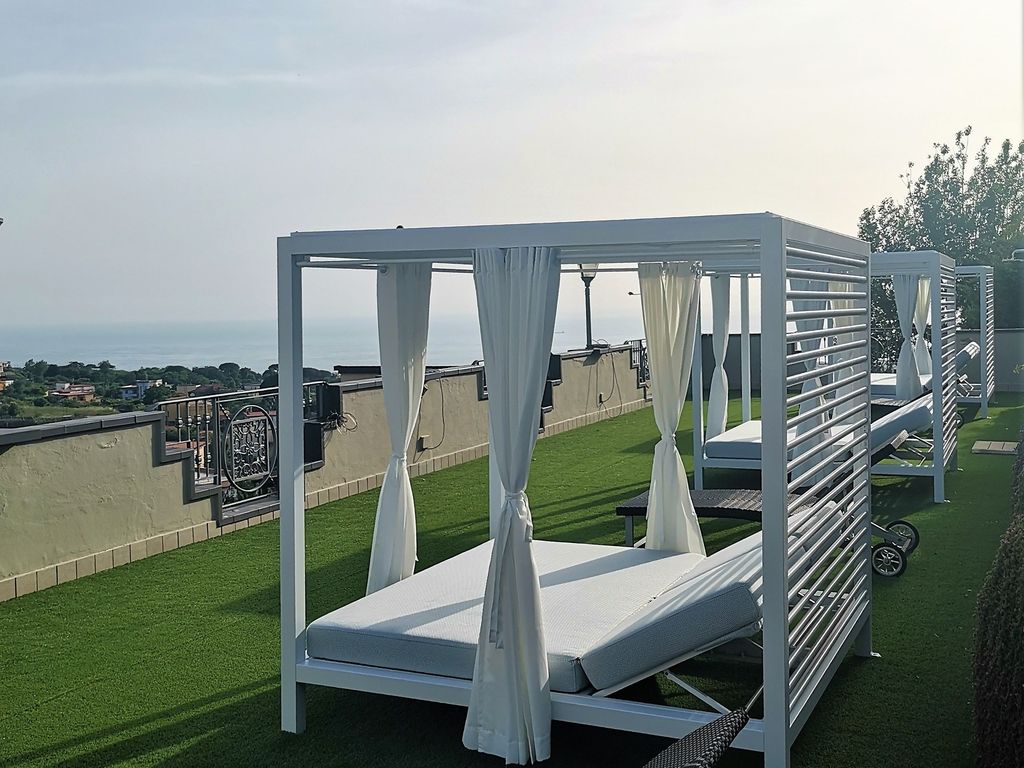 Andris Hotel