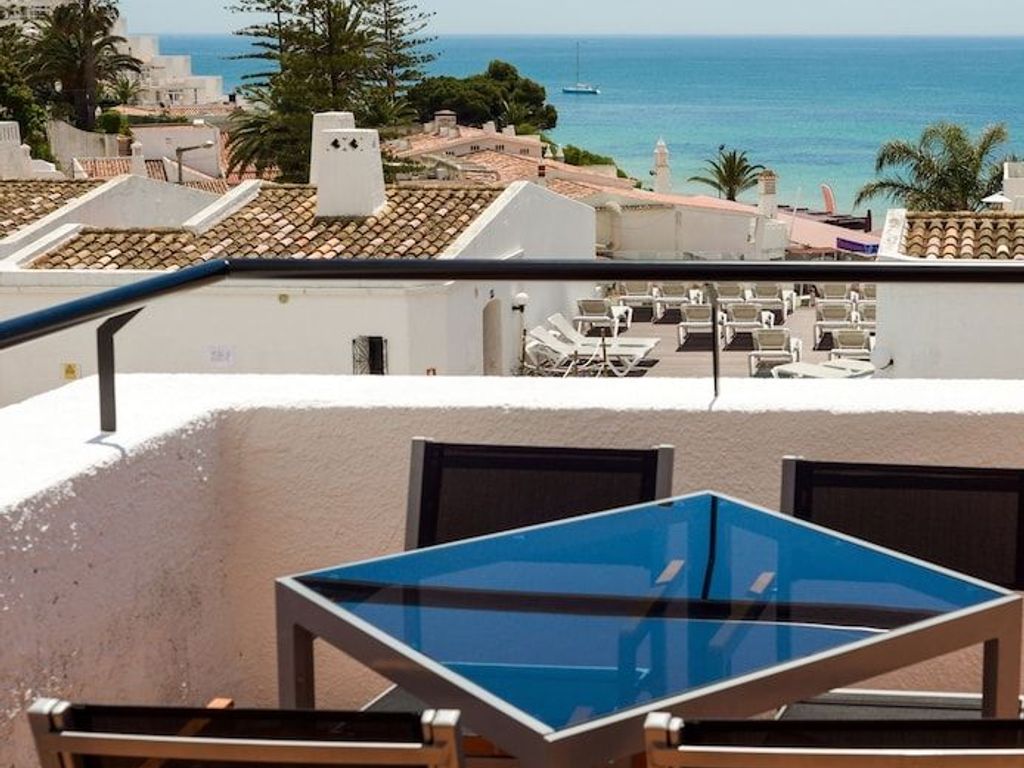 3HB Golden Beach