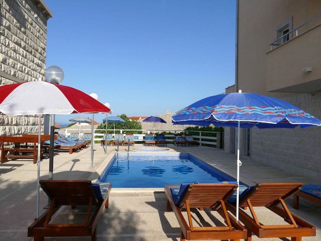 Villa Ana