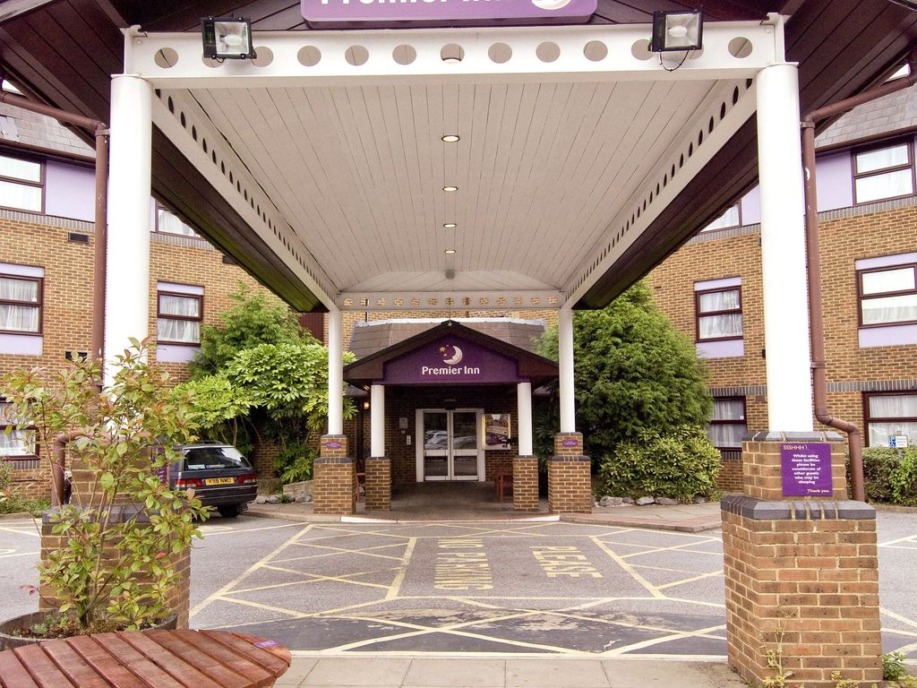 Premier Inn London Gatwick Airport A23