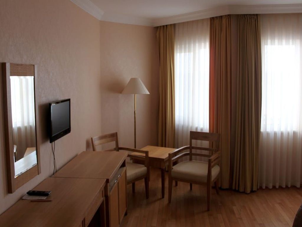 Hotel Rena