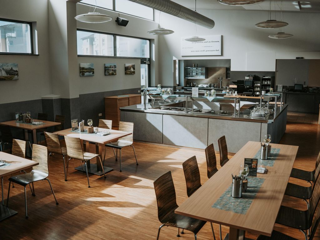 Campus Hotel Restaurant
