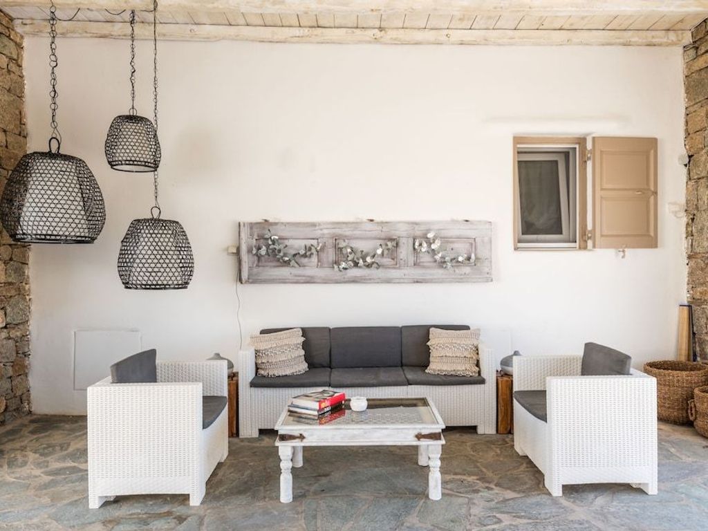 Eleni's Village Suites