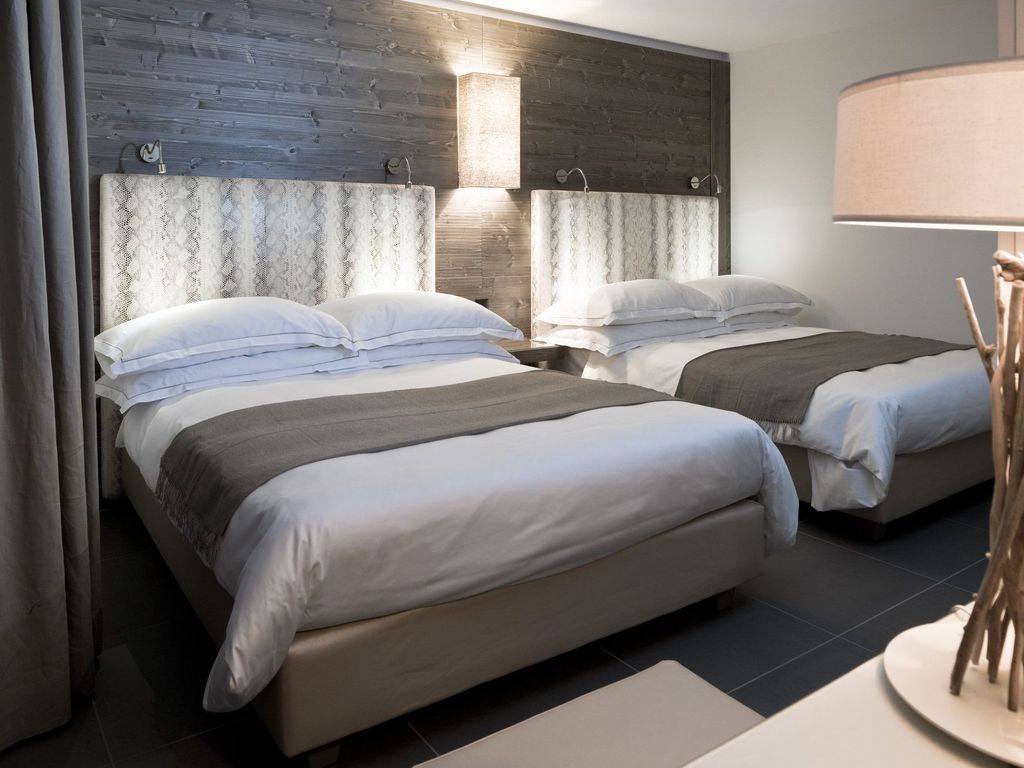 Morosani fiftyone Room Only Hotel