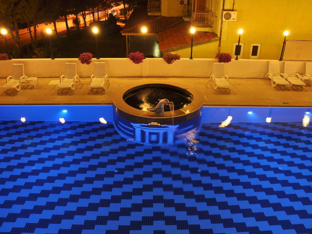 Kaunos Hotel
