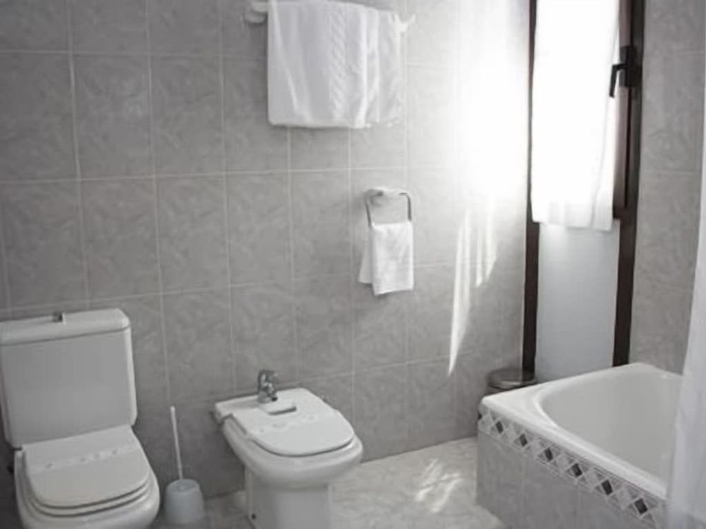 Hotel Torrebillela