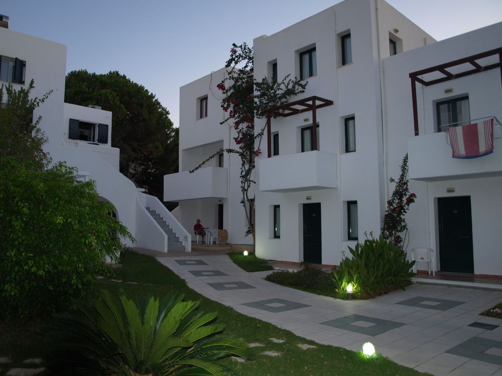 Eva Suites Hotel