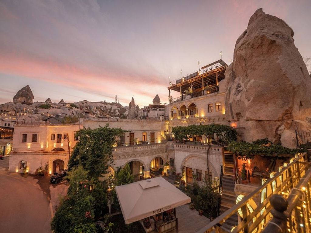 Roma Cave Suite Hotel