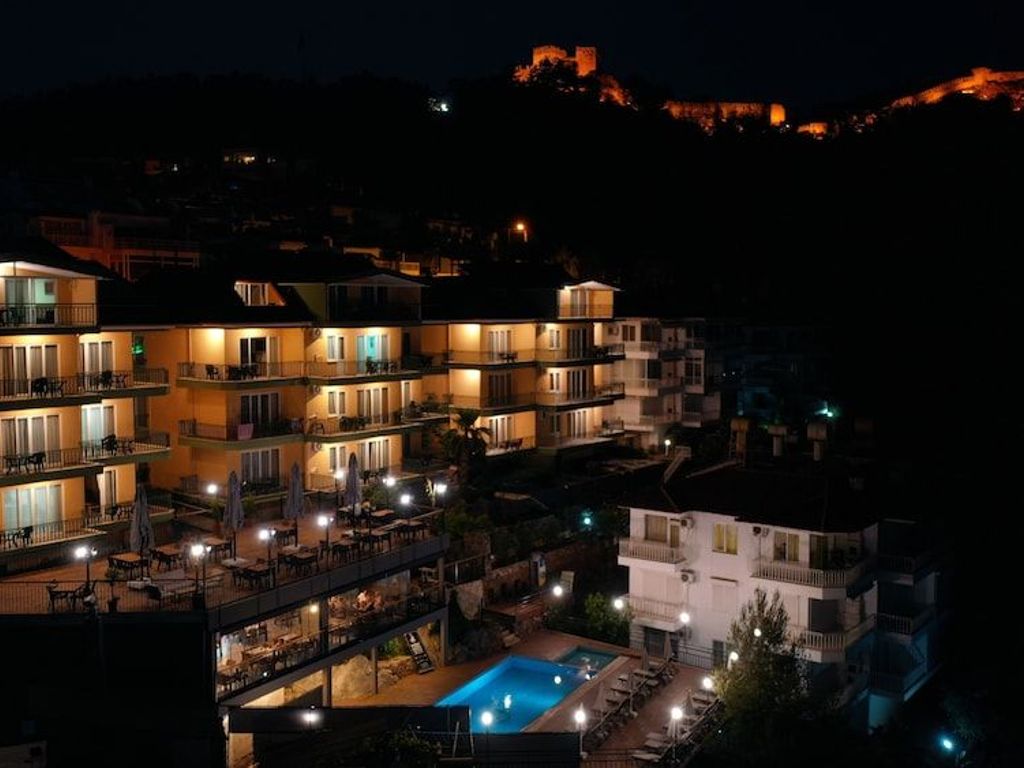 Bella Vista Suit Hotel