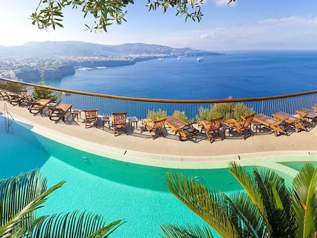 Hotel Mega Mare
