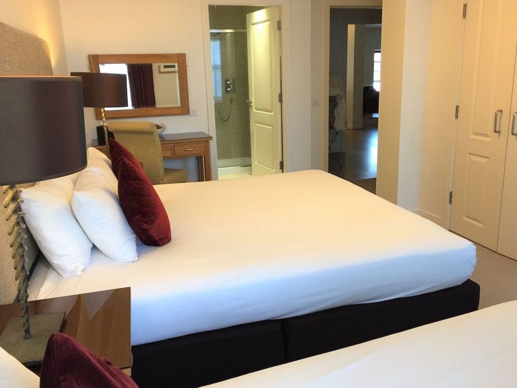 Inverness City Suites
