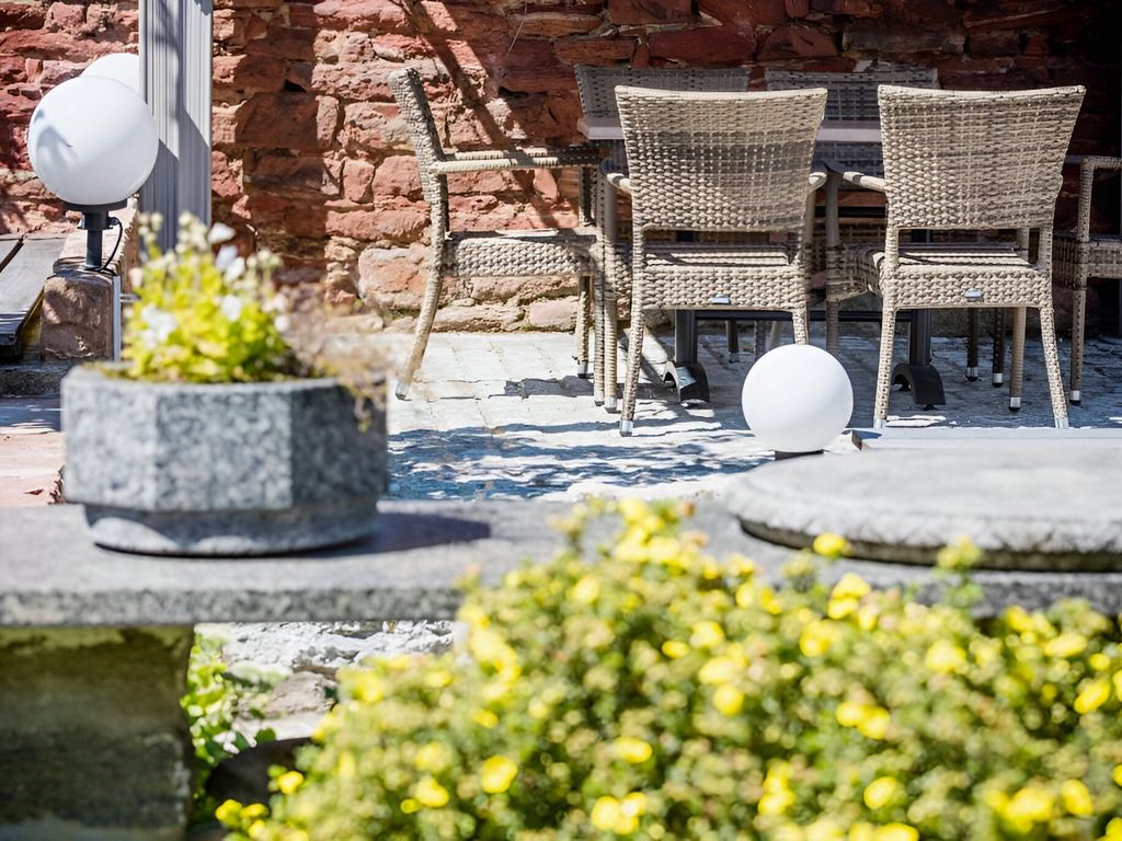 Gasper Business & Garden Hotel