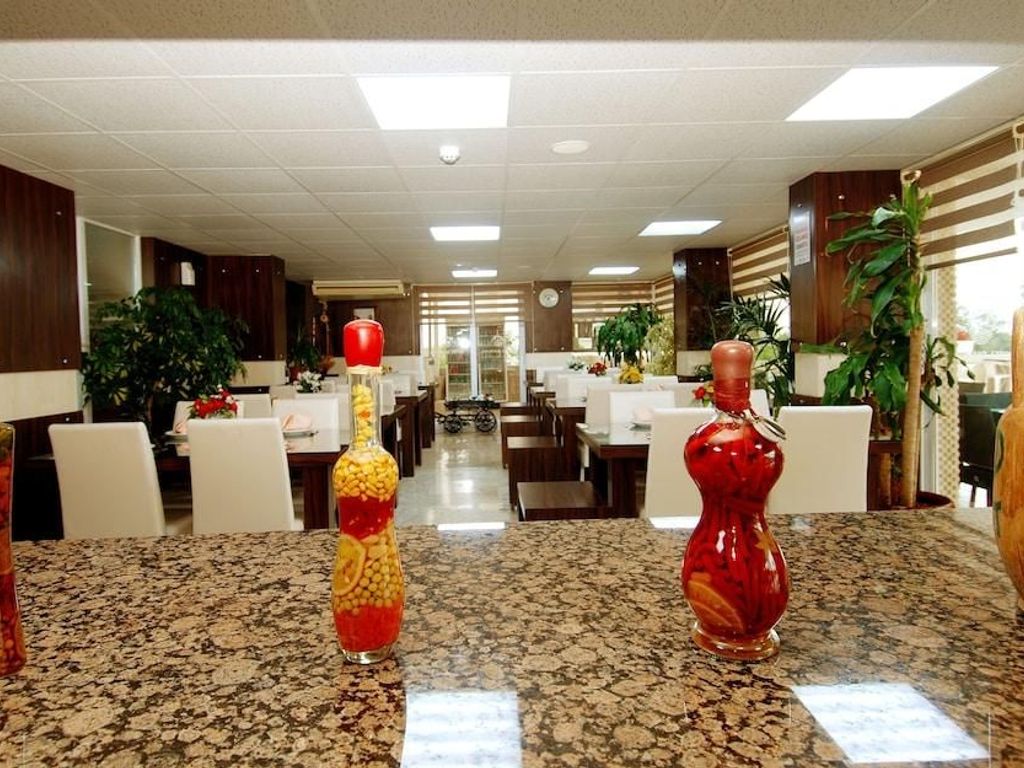 Lara Diamond Hotel
