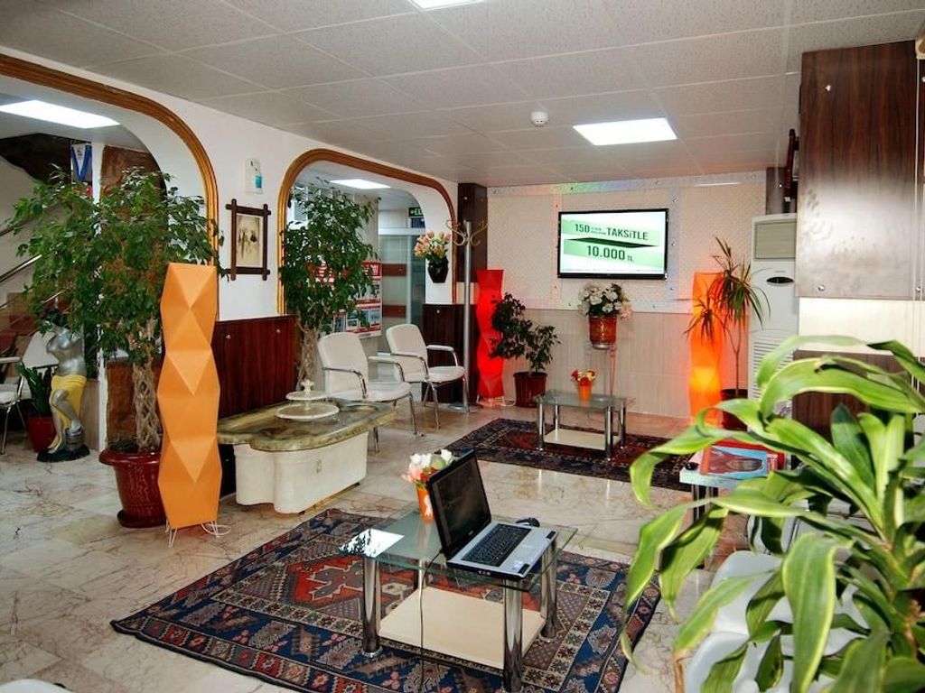 Lara Diamond Hotel