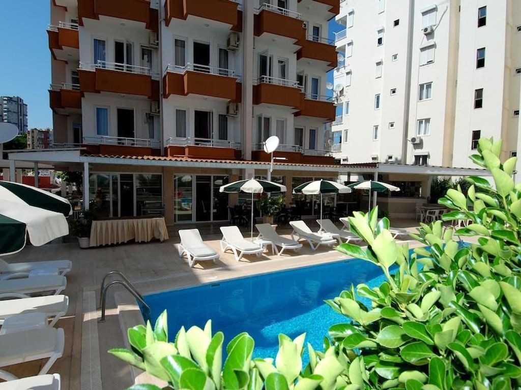 Lara Diamond Hotel