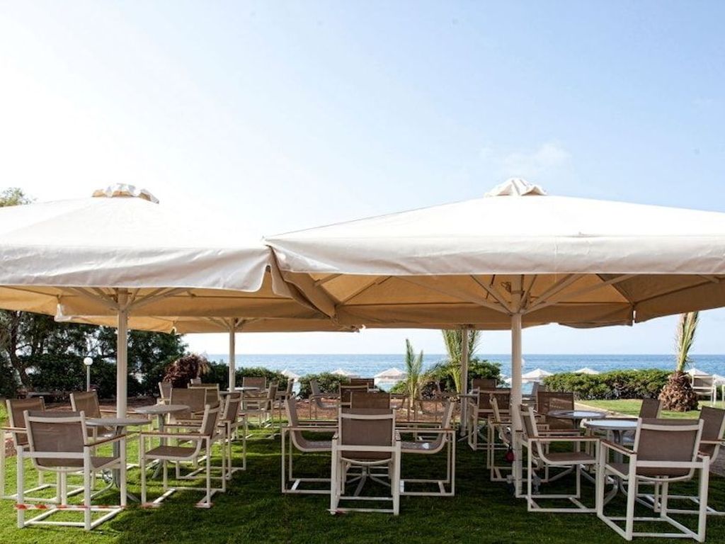 Maravel Star Art Hotel