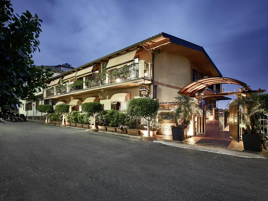 Rocca della Sena Hotel