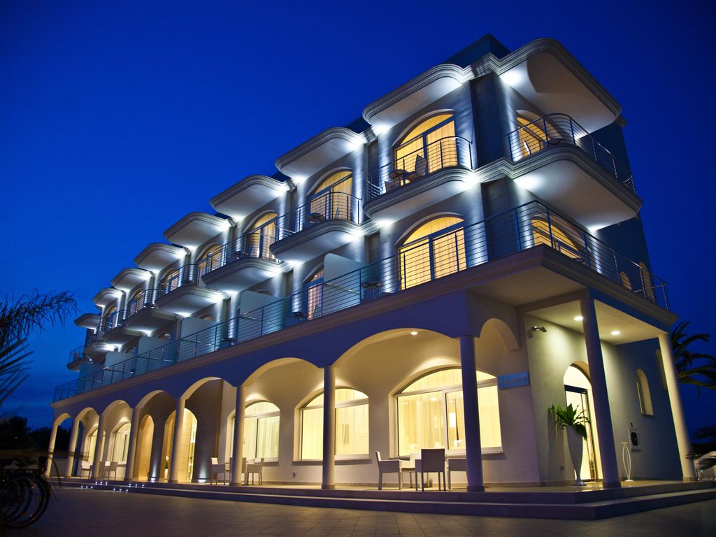 Vespucci Hotel