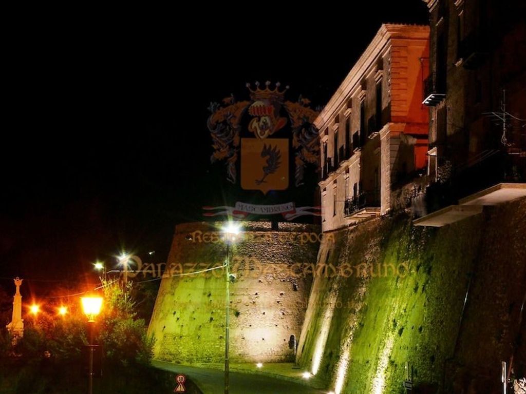 Palazzo Mascambruno Residenza D'Epoca
