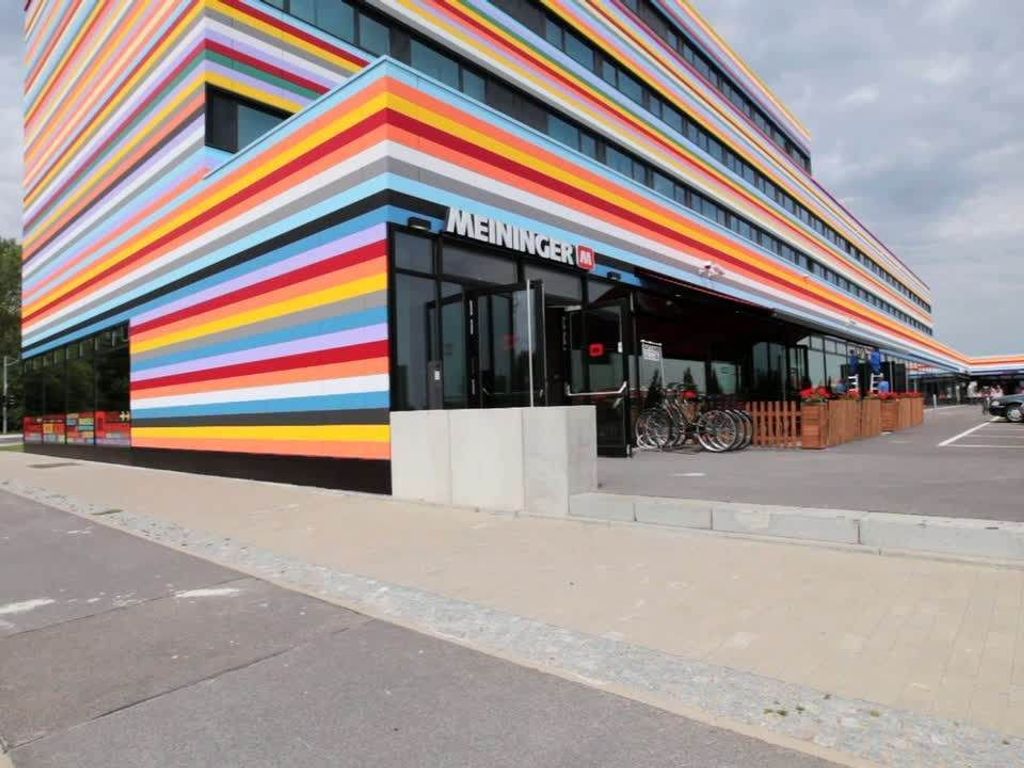 MEININGER Hotel Berlin Airport