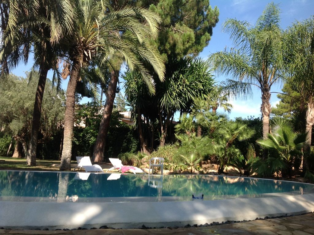 Villas El Oasis Resort