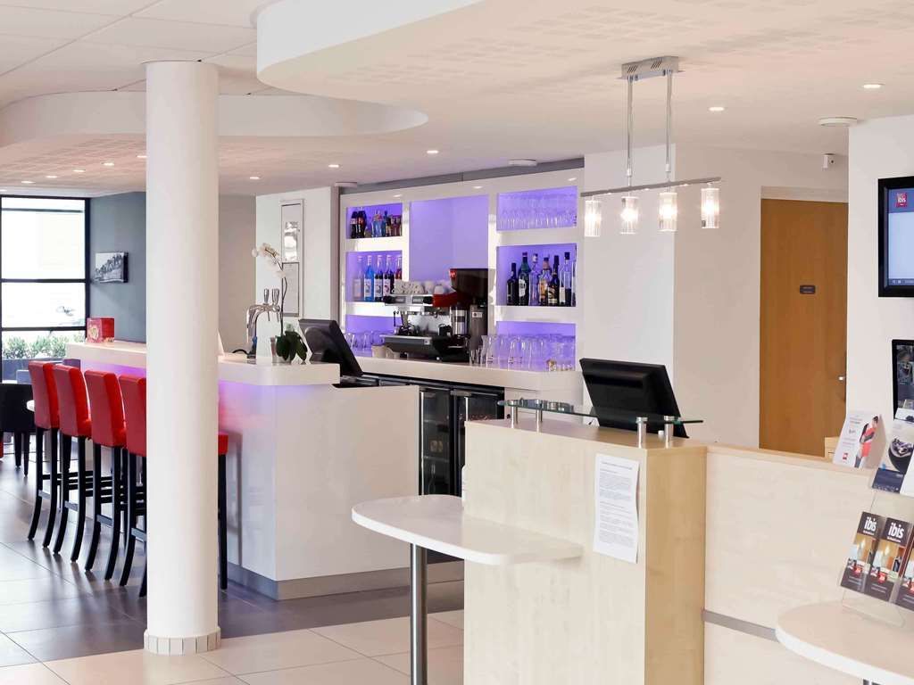 Hôtel ibis Lyon Est Chaponnay