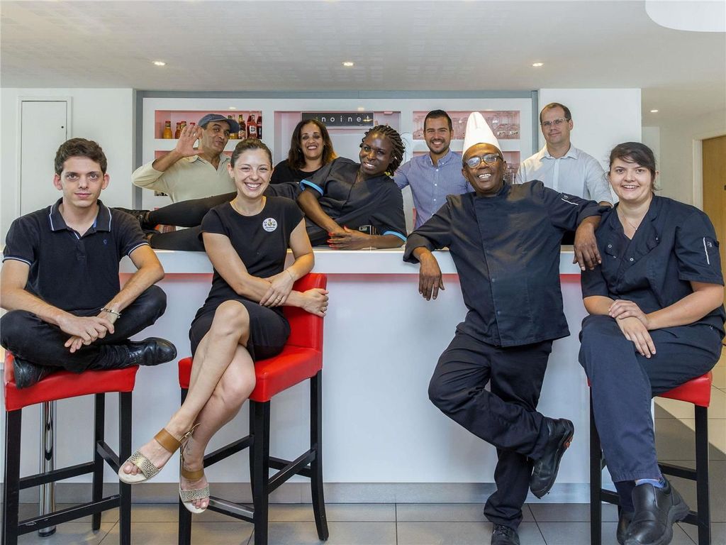 Hôtel ibis Lyon Est Chaponnay