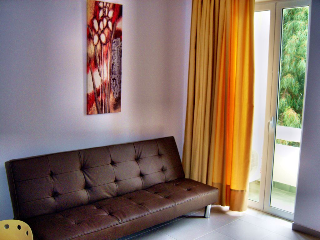 Fantasia Hotel- Apartments