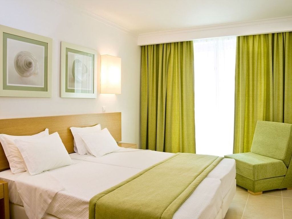Monte Gordo Apartamentos & SPA