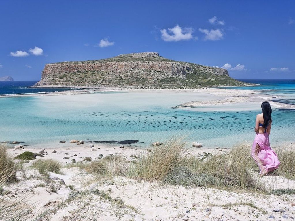Mrs Chryssana Beach Hotel