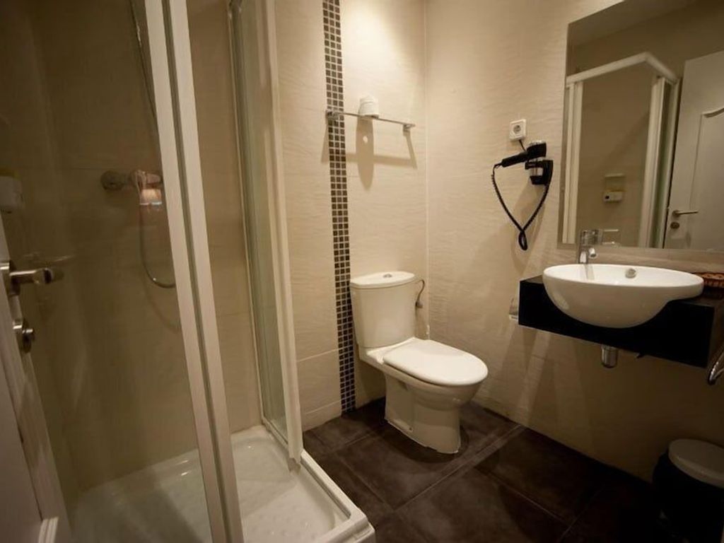 Hostal Bcn 46 Hostal